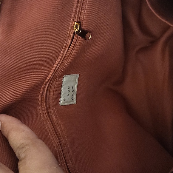 Pink handbag from a new day - Picture 10 of 13